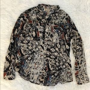 Button up woven blouse💰